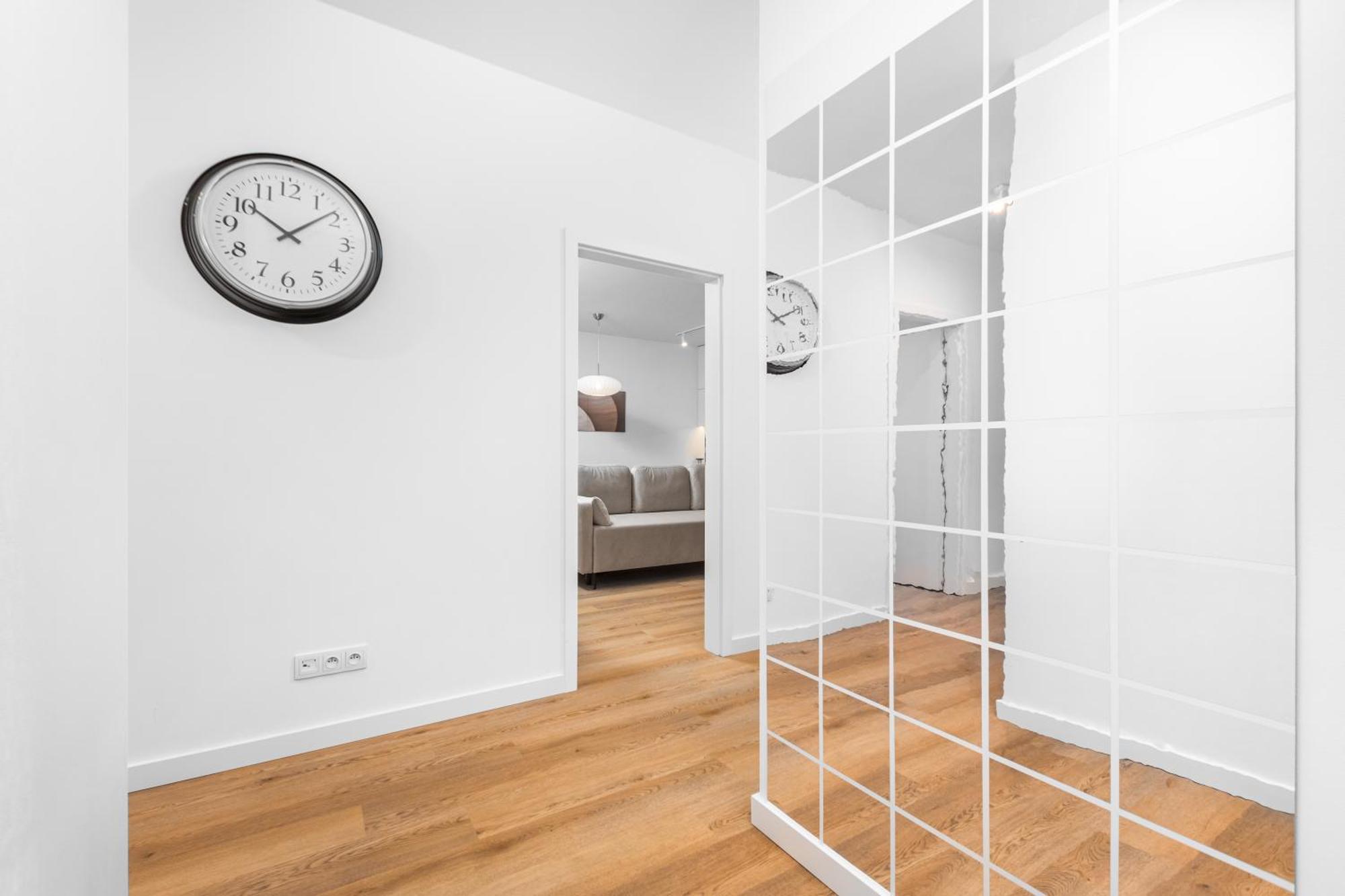 Przy Torach 3 By Homeprime Warszawa Eksteriør billede